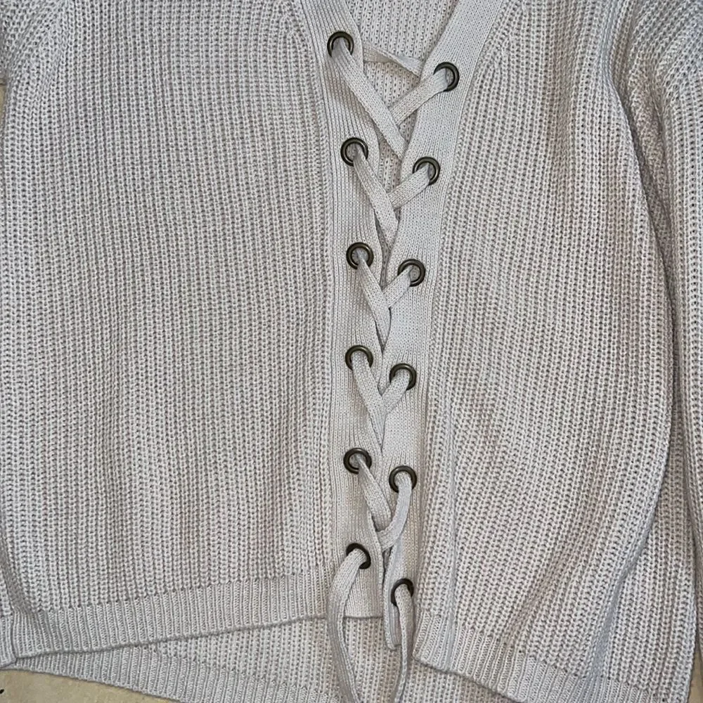 💕Cute knit sweater💕  - Picture 5 of 5